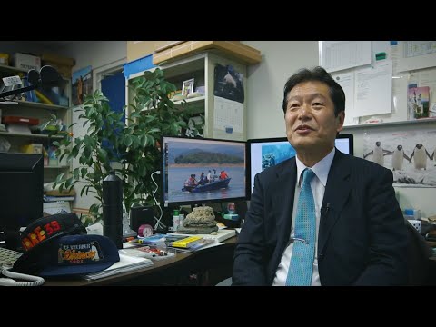 Sensei Theater:"Studying the ecology of various living creatures using bio-logging techniques"