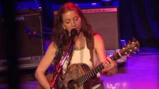Ani DiFranco - Alrighty (live in San Diego)