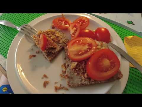 MongoTV_10810 - Min Frokost - RUGBRØD Med LEVERPOSTEJ og RISTET LØG og TOMAT