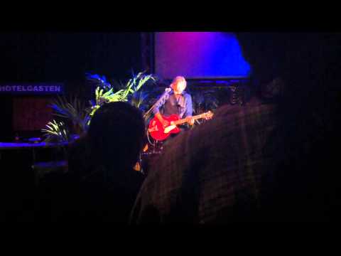 Forever blue - Ruben Block (Chris Isaak-song)