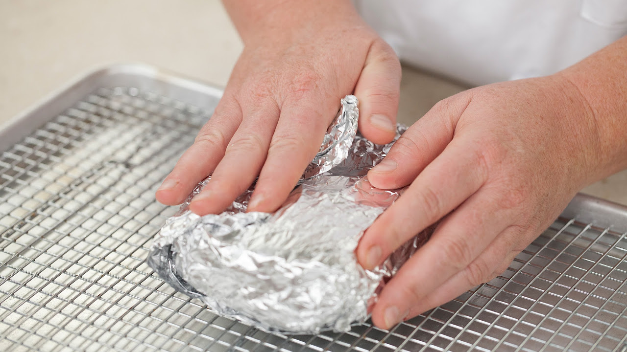 Reheating Leftover Turkey The Secret to Moist Meat and Crispy Skin [2024]