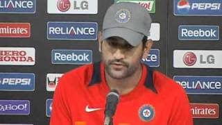 Dhoni cautious of loosing early wickets 