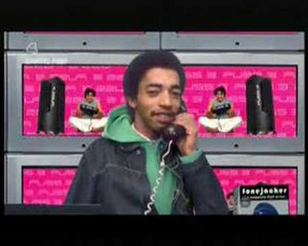 Fonejacker : I want to Buy a Puss3 (PS3) Latest Clip