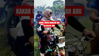 Download lagu KAKAK CANTIK BERHIJAB ADU BLEYER MOTOR RX KING TWO STROKE #shorts #rxking #viral mp3