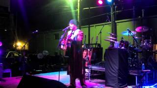 Stoney LaRue - Everything That Glitters (Is Not Gold)