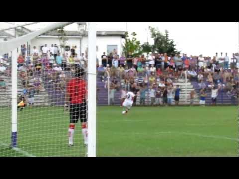 27/02/12 Villa Dálmine 2 - Luján 0