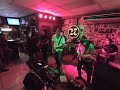 Quiero (En vivo)