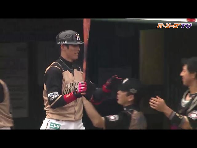 ファイターズ・陽 本日2打席連発!!