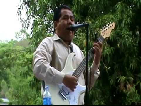 A escondidas del Pastor Video Oficial