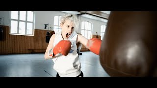 Attacke Music Video
