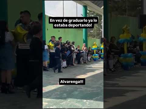 Cris Alveranga 🤣 #parati #humor #mexico #children