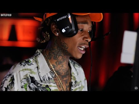 Wiz Khalifa playing Battlefield 1 in "Battlefield Squads" at EA Play 2016