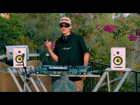 MADE IN GUATAPE  LIVE SET BY TEOHOLGUINDJ AFRO HOUSE