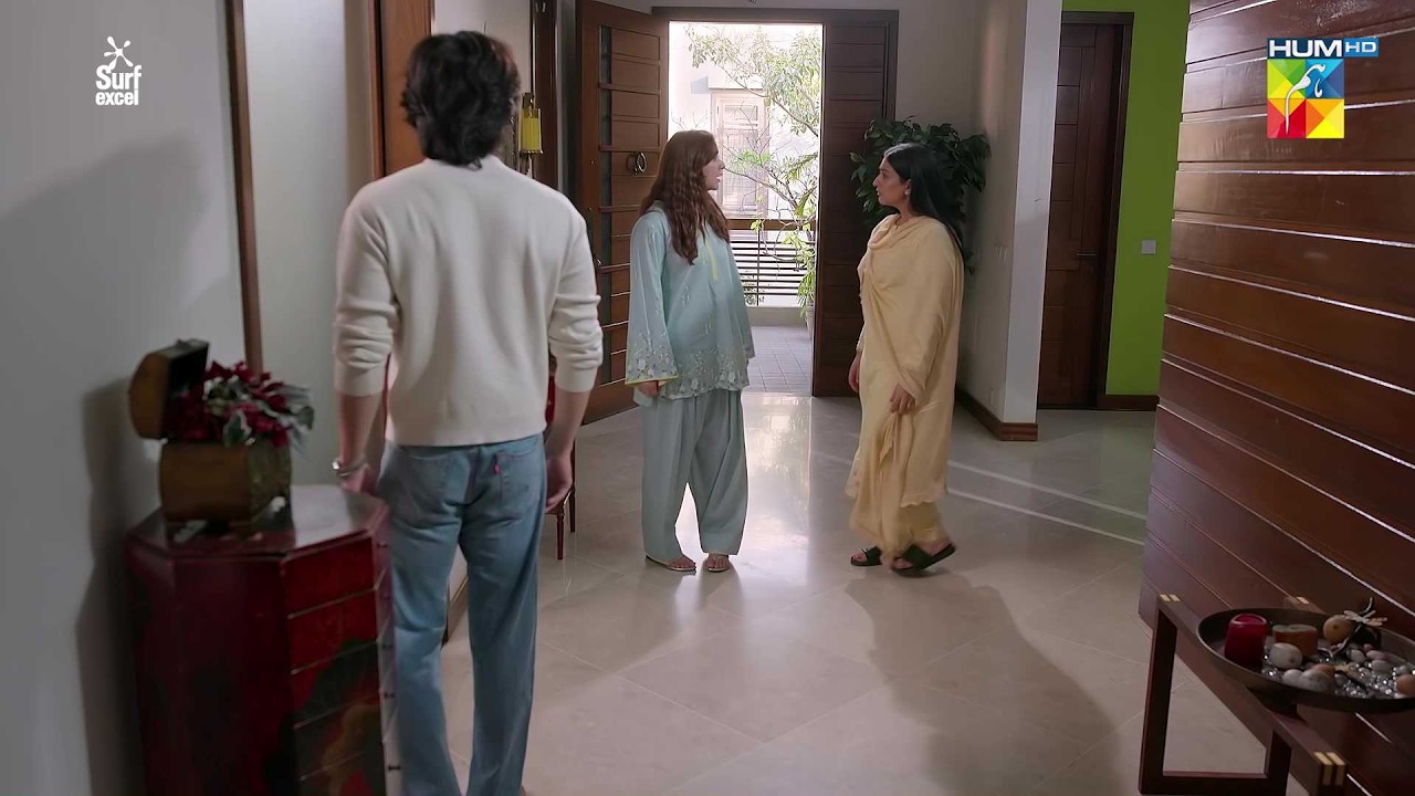 Aur Kitni Izzat Uchalo Gi Hamari..! #yumnazaidi #dekhzarapyarse - HUM TV