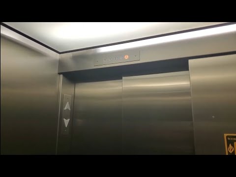 MEI Hydraulic Elevator @ Arndt Science Hall - Concordia University - St. Paul, MN