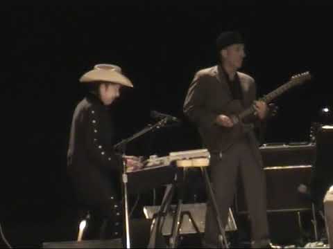 Bob Dylan -  2004 03 19 - Ricoh Coliseum - Toronto, ON_1
