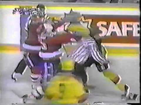 Dave Richter TKO's Lou Franceschetti