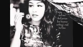 Rebecca Ferguson &quot;Diamond to Stone&quot;