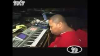 ★ Mannie Fresh Making A Beat In The Studio (NEW) ★