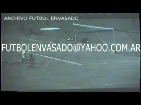 River vs Altos Hornos Zapla. Campeonato Nacional 1974. Tres goles de Daniel Passarella.