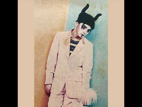 Video thumbnail for 夜生活 (Nightlife) (Alternate Mix)