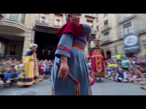 Ball dels Gegants Bojos a la trobada dels 25 anys de la Colla Gegantera del Carnaval de Solsona