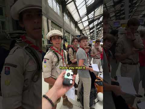 Giving disposable cameras to strangers #travel #disposablecamera #lifeonfilm