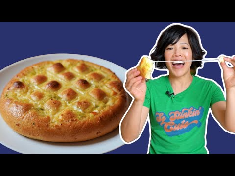 Korean CHEESY Garlic Pull-Apart Bread