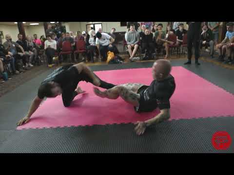 Match 31) Tom Caughey Vs Mo Coles