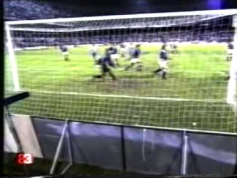 TEMP 90-91 u.e.f.a. treintaidosavo vuelta, Juanito (Atletico-Politecnica).wmv