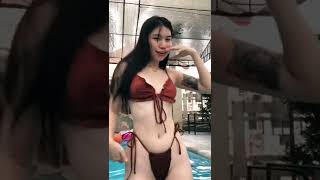 bikini TikTok be like....