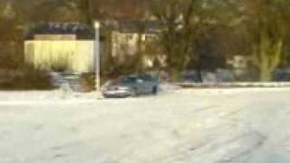preview picture of video 'Auto vs. Straßenlaterne'