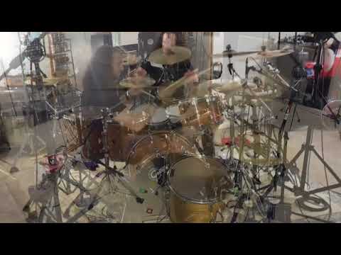 "Modern Rock Country" (Outro) Performed by Matt Heller