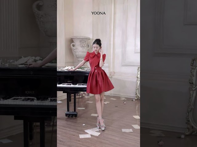 NHT10X706- Đầm tafta