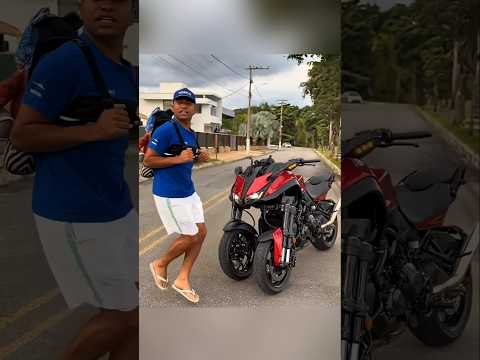 Bike-ல் முன்று சக்கரம் வைத்தால் இன்னும் நல்லது !!