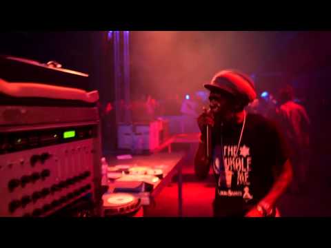 'Violin Step' in Brussels