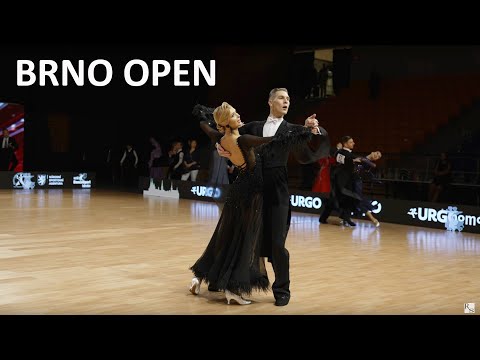 WDSF WORLD OPEN STANDARD. Quickstep