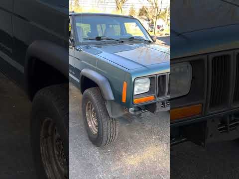 Project Cherokee Chief, lift is on! #oldmanemu #bilstein #roughcountry #offroadcentral #jeepcherokee