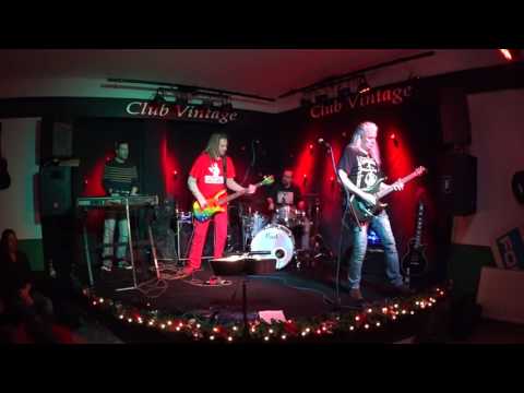 Alapi Power Band - All Blues live at the Club Vintage