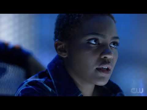 Black Lightning 4x04 Jen and Tc discover Jefferson's secret