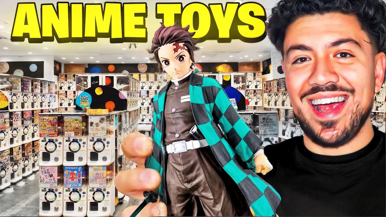 Buying My FIRST EVER ANIME FIGURE !