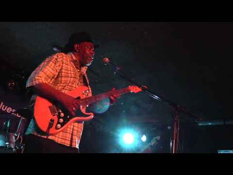 LURRIE BELL & HIS CHICAGO BLUES BAND -  CAN'T SHAKE THIS FEELING' @ MOD, HASSELT - 18/05/17