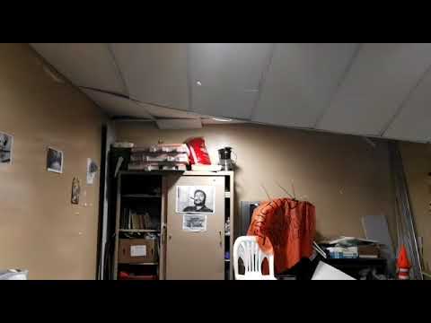 VIDEO: así se cayó un pedazo de techo en un centro de formación de Mar del Plata
