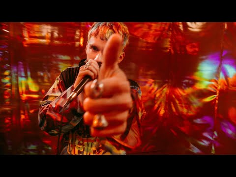 Waterparks - Numb (Official Music Video)
