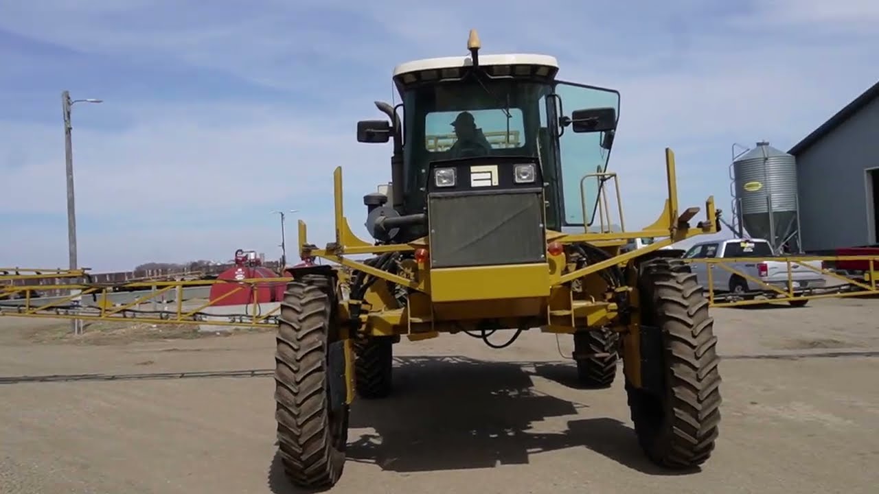 BigIron Auctions 2007 Ag Chem 854 Self Propelled Sprayer W/80'Booms 800 Gallon