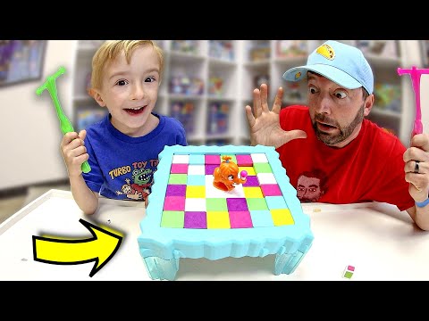 Father VS Son PLAY DON'T BREAK THE ICE 2!