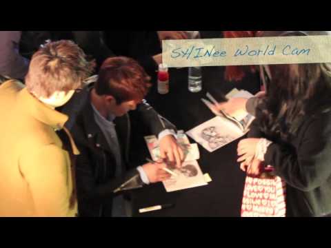 130228 Onew Dream Girl Fansign