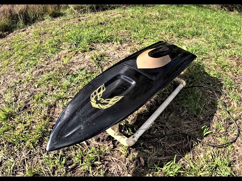 35" Delta Force RC boat with TFL Arenson drive first test