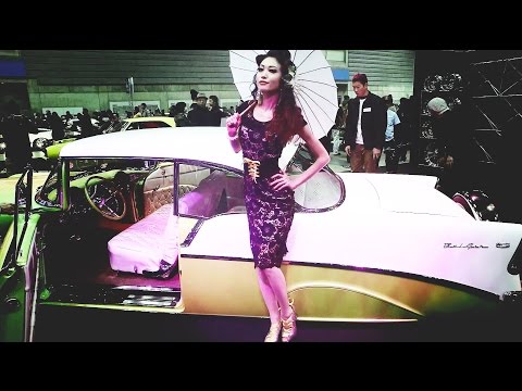 Japanese Custom Culture - Cars and Bikes at Mooneyes Show | Japan Triptych #1