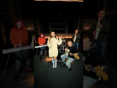 Funky time - Song 2 (Diazpora feat  Nora Kinga Becker cover)